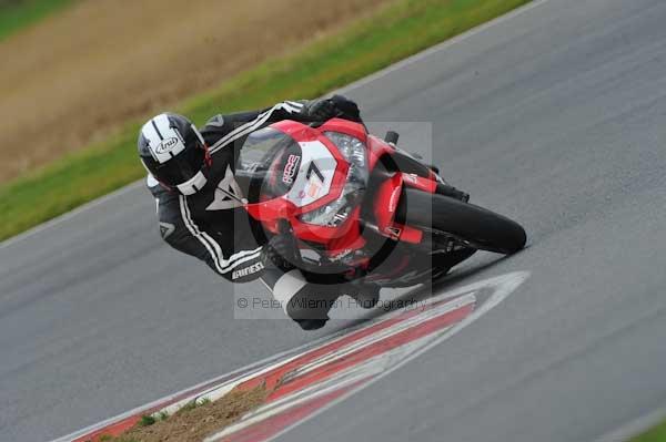 Motorcycle action photographs;Ty croes;anglesey;anglesey photographs;event digital images;eventdigitalimages;no limits trackday;peter wileman photography;trac mon;trackday;trackday digital images;trackday photos