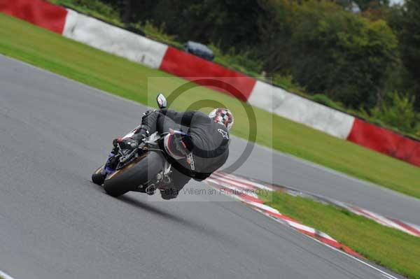 Motorcycle action photographs;Ty croes;anglesey;anglesey photographs;event digital images;eventdigitalimages;no limits trackday;peter wileman photography;trac mon;trackday;trackday digital images;trackday photos