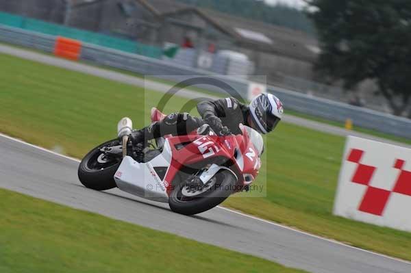 Motorcycle action photographs;Ty croes;anglesey;anglesey photographs;event digital images;eventdigitalimages;no limits trackday;peter wileman photography;trac mon;trackday;trackday digital images;trackday photos