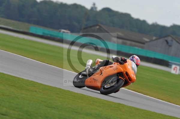 Motorcycle action photographs;Ty croes;anglesey;anglesey photographs;event digital images;eventdigitalimages;no limits trackday;peter wileman photography;trac mon;trackday;trackday digital images;trackday photos