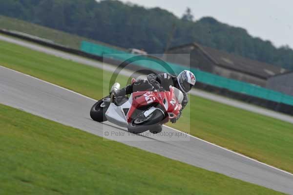 Motorcycle action photographs;Ty croes;anglesey;anglesey photographs;event digital images;eventdigitalimages;no limits trackday;peter wileman photography;trac mon;trackday;trackday digital images;trackday photos