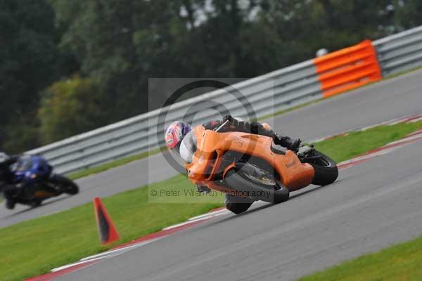 Motorcycle action photographs;Ty croes;anglesey;anglesey photographs;event digital images;eventdigitalimages;no limits trackday;peter wileman photography;trac mon;trackday;trackday digital images;trackday photos