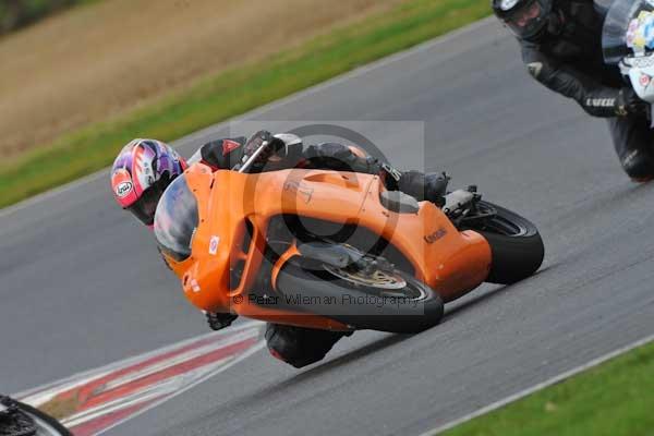 Motorcycle action photographs;Ty croes;anglesey;anglesey photographs;event digital images;eventdigitalimages;no limits trackday;peter wileman photography;trac mon;trackday;trackday digital images;trackday photos