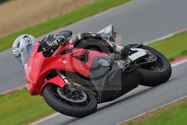 Motorcycle action photographs;Ty croes;anglesey;anglesey photographs;event digital images;eventdigitalimages;no limits trackday;peter wileman photography;trac mon;trackday;trackday digital images;trackday photos