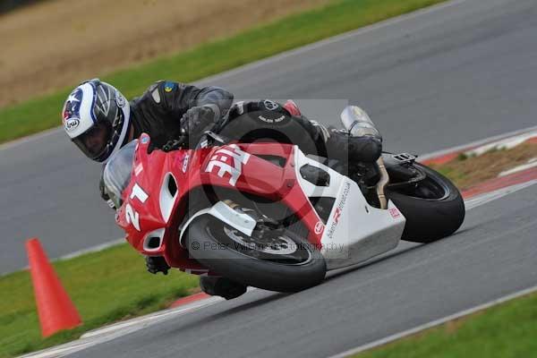 Motorcycle action photographs;Ty croes;anglesey;anglesey photographs;event digital images;eventdigitalimages;no limits trackday;peter wileman photography;trac mon;trackday;trackday digital images;trackday photos