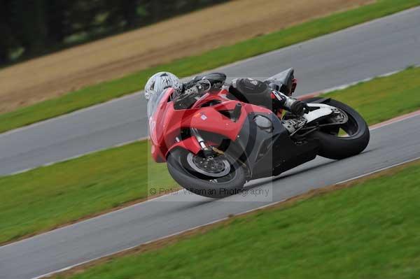 Motorcycle action photographs;Ty croes;anglesey;anglesey photographs;event digital images;eventdigitalimages;no limits trackday;peter wileman photography;trac mon;trackday;trackday digital images;trackday photos