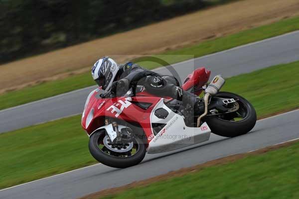 Motorcycle action photographs;Ty croes;anglesey;anglesey photographs;event digital images;eventdigitalimages;no limits trackday;peter wileman photography;trac mon;trackday;trackday digital images;trackday photos