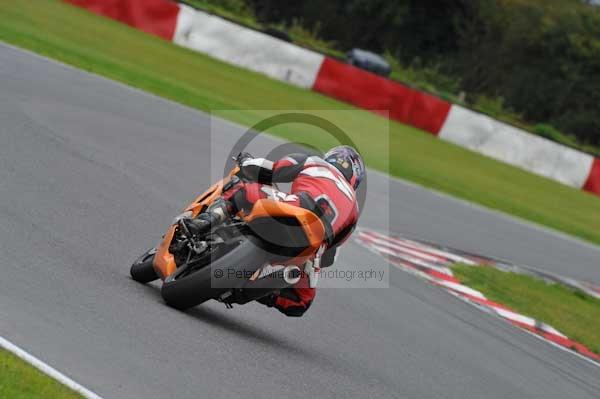 Motorcycle action photographs;Ty croes;anglesey;anglesey photographs;event digital images;eventdigitalimages;no limits trackday;peter wileman photography;trac mon;trackday;trackday digital images;trackday photos