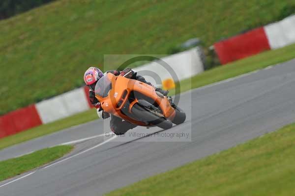 Motorcycle action photographs;Ty croes;anglesey;anglesey photographs;event digital images;eventdigitalimages;no limits trackday;peter wileman photography;trac mon;trackday;trackday digital images;trackday photos