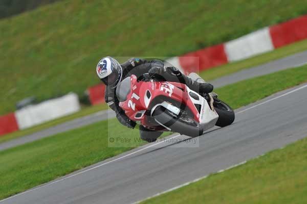 Motorcycle action photographs;Ty croes;anglesey;anglesey photographs;event digital images;eventdigitalimages;no limits trackday;peter wileman photography;trac mon;trackday;trackday digital images;trackday photos