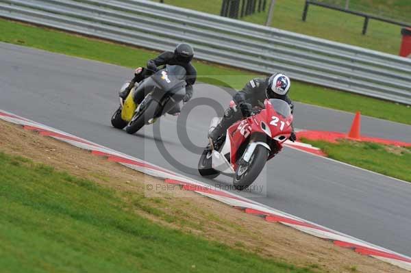 Motorcycle action photographs;Ty croes;anglesey;anglesey photographs;event digital images;eventdigitalimages;no limits trackday;peter wileman photography;trac mon;trackday;trackday digital images;trackday photos