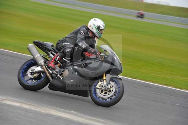 Motorcycle action photographs;Ty croes;anglesey;anglesey photographs;event digital images;eventdigitalimages;no limits trackday;peter wileman photography;trac mon;trackday;trackday digital images;trackday photos