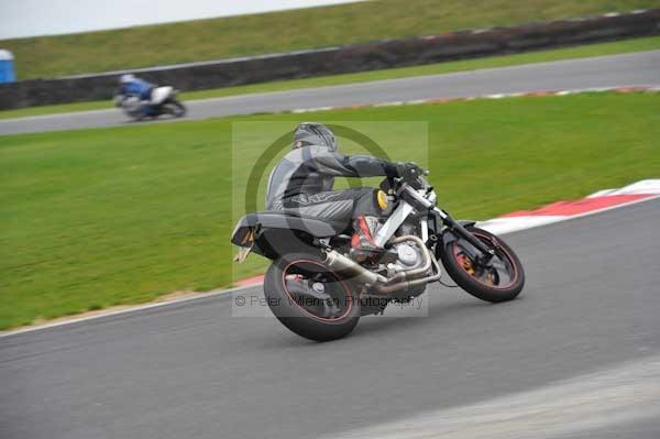 Motorcycle action photographs;Ty croes;anglesey;anglesey photographs;event digital images;eventdigitalimages;no limits trackday;peter wileman photography;trac mon;trackday;trackday digital images;trackday photos