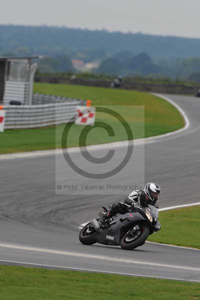 Motorcycle action photographs;Ty croes;anglesey;anglesey photographs;event digital images;eventdigitalimages;no limits trackday;peter wileman photography;trac mon;trackday;trackday digital images;trackday photos