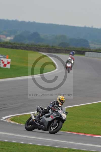 Motorcycle action photographs;Ty croes;anglesey;anglesey photographs;event digital images;eventdigitalimages;no limits trackday;peter wileman photography;trac mon;trackday;trackday digital images;trackday photos