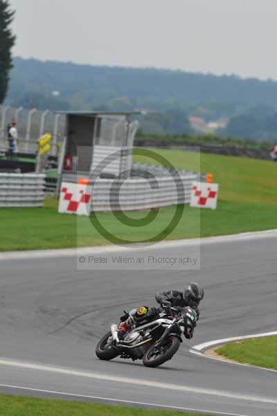 Motorcycle action photographs;Ty croes;anglesey;anglesey photographs;event digital images;eventdigitalimages;no limits trackday;peter wileman photography;trac mon;trackday;trackday digital images;trackday photos
