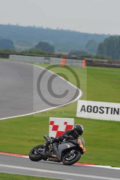 Motorcycle action photographs;Ty croes;anglesey;anglesey photographs;event digital images;eventdigitalimages;no limits trackday;peter wileman photography;trac mon;trackday;trackday digital images;trackday photos