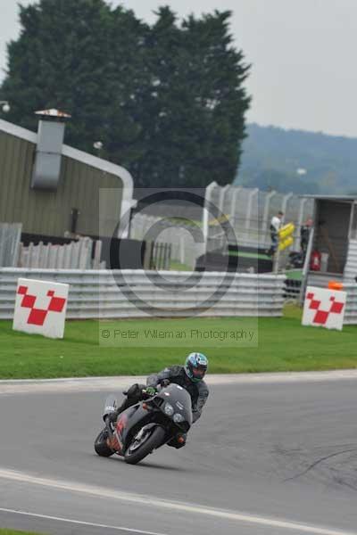 Motorcycle action photographs;Ty croes;anglesey;anglesey photographs;event digital images;eventdigitalimages;no limits trackday;peter wileman photography;trac mon;trackday;trackday digital images;trackday photos