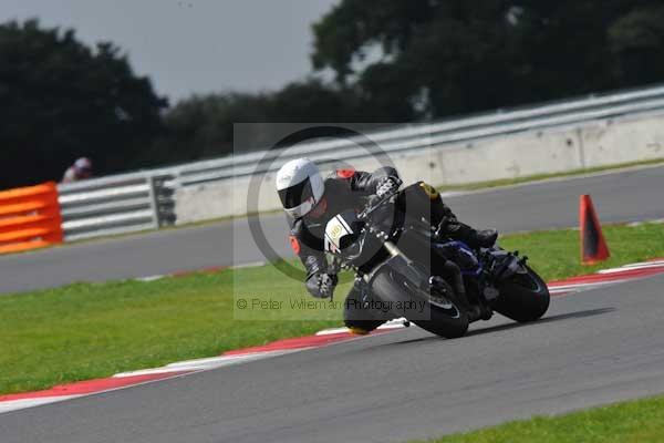 Motorcycle action photographs;Ty croes;anglesey;anglesey photographs;event digital images;eventdigitalimages;no limits trackday;peter wileman photography;trac mon;trackday;trackday digital images;trackday photos