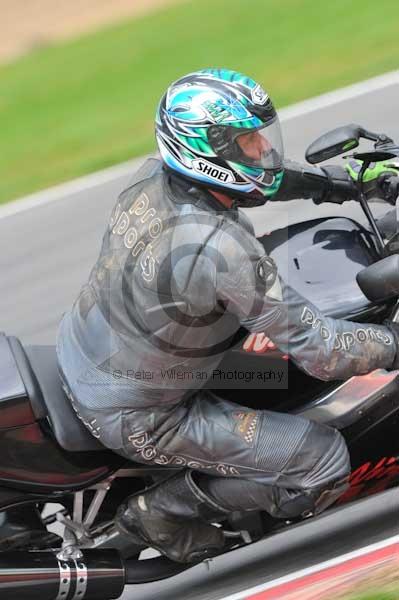 Motorcycle action photographs;Ty croes;anglesey;anglesey photographs;event digital images;eventdigitalimages;no limits trackday;peter wileman photography;trac mon;trackday;trackday digital images;trackday photos