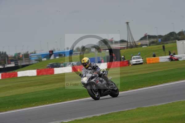 Motorcycle action photographs;Ty croes;anglesey;anglesey photographs;event digital images;eventdigitalimages;no limits trackday;peter wileman photography;trac mon;trackday;trackday digital images;trackday photos
