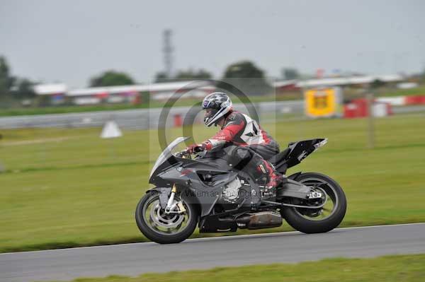 Motorcycle action photographs;Ty croes;anglesey;anglesey photographs;event digital images;eventdigitalimages;no limits trackday;peter wileman photography;trac mon;trackday;trackday digital images;trackday photos