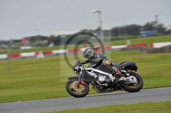 Motorcycle action photographs;Ty croes;anglesey;anglesey photographs;event digital images;eventdigitalimages;no limits trackday;peter wileman photography;trac mon;trackday;trackday digital images;trackday photos