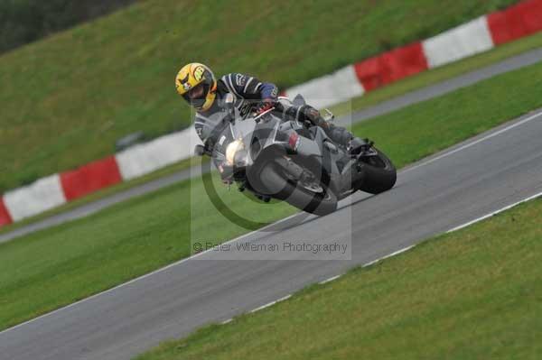 Motorcycle action photographs;Ty croes;anglesey;anglesey photographs;event digital images;eventdigitalimages;no limits trackday;peter wileman photography;trac mon;trackday;trackday digital images;trackday photos