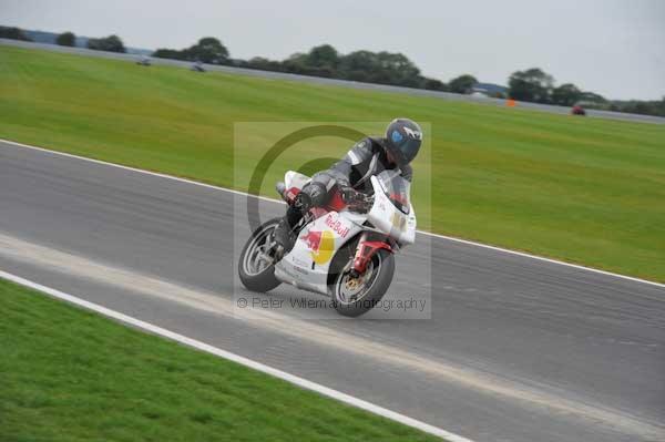 Motorcycle action photographs;Ty croes;anglesey;anglesey photographs;event digital images;eventdigitalimages;no limits trackday;peter wileman photography;trac mon;trackday;trackday digital images;trackday photos