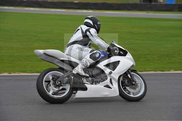 Motorcycle action photographs;Ty croes;anglesey;anglesey photographs;event digital images;eventdigitalimages;no limits trackday;peter wileman photography;trac mon;trackday;trackday digital images;trackday photos