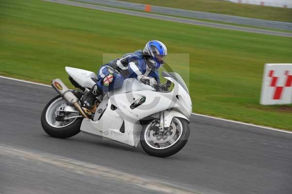 Motorcycle action photographs;Ty croes;anglesey;anglesey photographs;event digital images;eventdigitalimages;no limits trackday;peter wileman photography;trac mon;trackday;trackday digital images;trackday photos