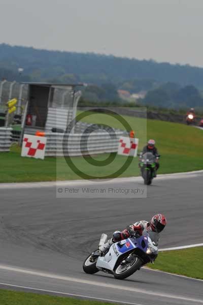Motorcycle action photographs;Ty croes;anglesey;anglesey photographs;event digital images;eventdigitalimages;no limits trackday;peter wileman photography;trac mon;trackday;trackday digital images;trackday photos