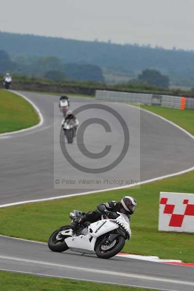 Motorcycle action photographs;Ty croes;anglesey;anglesey photographs;event digital images;eventdigitalimages;no limits trackday;peter wileman photography;trac mon;trackday;trackday digital images;trackday photos