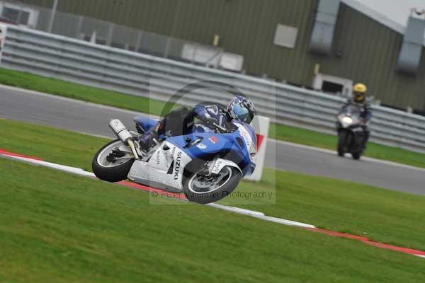 Motorcycle action photographs;Ty croes;anglesey;anglesey photographs;event digital images;eventdigitalimages;no limits trackday;peter wileman photography;trac mon;trackday;trackday digital images;trackday photos