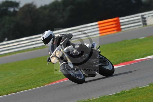 Motorcycle action photographs;Ty croes;anglesey;anglesey photographs;event digital images;eventdigitalimages;no limits trackday;peter wileman photography;trac mon;trackday;trackday digital images;trackday photos