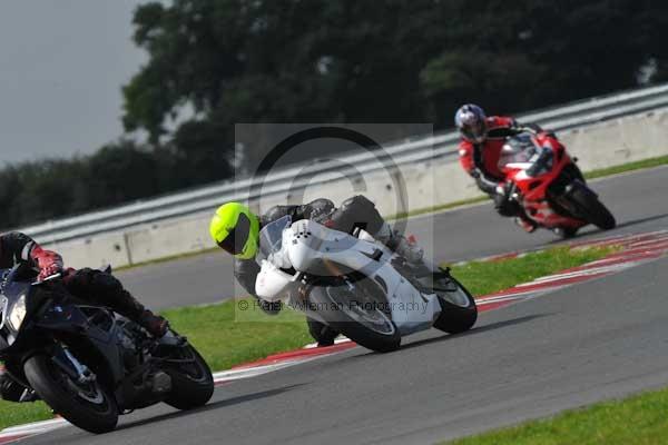 Motorcycle action photographs;Ty croes;anglesey;anglesey photographs;event digital images;eventdigitalimages;no limits trackday;peter wileman photography;trac mon;trackday;trackday digital images;trackday photos