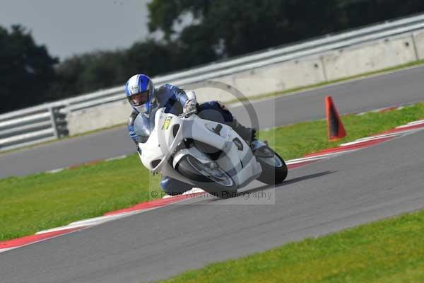 Motorcycle action photographs;Ty croes;anglesey;anglesey photographs;event digital images;eventdigitalimages;no limits trackday;peter wileman photography;trac mon;trackday;trackday digital images;trackday photos