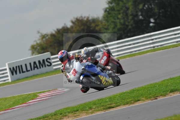 Motorcycle action photographs;Ty croes;anglesey;anglesey photographs;event digital images;eventdigitalimages;no limits trackday;peter wileman photography;trac mon;trackday;trackday digital images;trackday photos