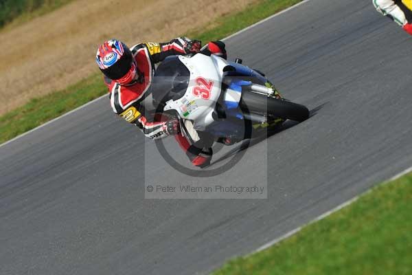 Motorcycle action photographs;Ty croes;anglesey;anglesey photographs;event digital images;eventdigitalimages;no limits trackday;peter wileman photography;trac mon;trackday;trackday digital images;trackday photos