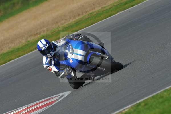 Motorcycle action photographs;Ty croes;anglesey;anglesey photographs;event digital images;eventdigitalimages;no limits trackday;peter wileman photography;trac mon;trackday;trackday digital images;trackday photos