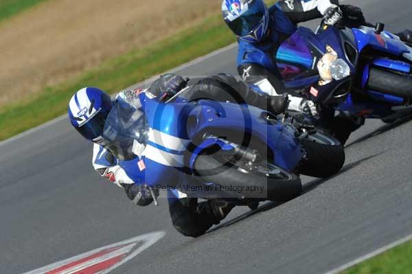 Motorcycle action photographs;Ty croes;anglesey;anglesey photographs;event digital images;eventdigitalimages;no limits trackday;peter wileman photography;trac mon;trackday;trackday digital images;trackday photos
