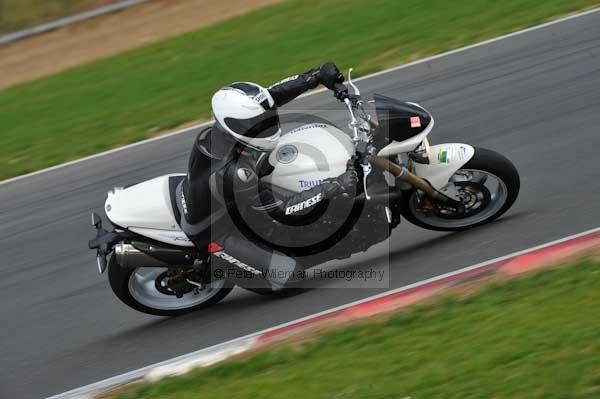 Motorcycle action photographs;Ty croes;anglesey;anglesey photographs;event digital images;eventdigitalimages;no limits trackday;peter wileman photography;trac mon;trackday;trackday digital images;trackday photos