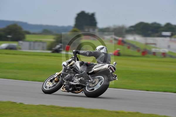 Motorcycle action photographs;Ty croes;anglesey;anglesey photographs;event digital images;eventdigitalimages;no limits trackday;peter wileman photography;trac mon;trackday;trackday digital images;trackday photos