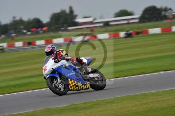 Motorcycle action photographs;Ty croes;anglesey;anglesey photographs;event digital images;eventdigitalimages;no limits trackday;peter wileman photography;trac mon;trackday;trackday digital images;trackday photos