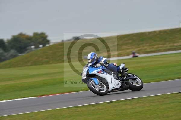 Motorcycle action photographs;Ty croes;anglesey;anglesey photographs;event digital images;eventdigitalimages;no limits trackday;peter wileman photography;trac mon;trackday;trackday digital images;trackday photos