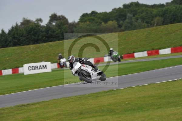 Motorcycle action photographs;Ty croes;anglesey;anglesey photographs;event digital images;eventdigitalimages;no limits trackday;peter wileman photography;trac mon;trackday;trackday digital images;trackday photos