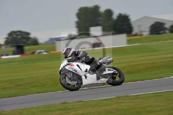 Motorcycle action photographs;Ty croes;anglesey;anglesey photographs;event digital images;eventdigitalimages;no limits trackday;peter wileman photography;trac mon;trackday;trackday digital images;trackday photos