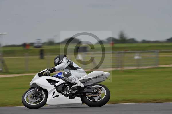 Motorcycle action photographs;Ty croes;anglesey;anglesey photographs;event digital images;eventdigitalimages;no limits trackday;peter wileman photography;trac mon;trackday;trackday digital images;trackday photos