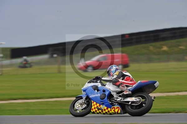 Motorcycle action photographs;Ty croes;anglesey;anglesey photographs;event digital images;eventdigitalimages;no limits trackday;peter wileman photography;trac mon;trackday;trackday digital images;trackday photos