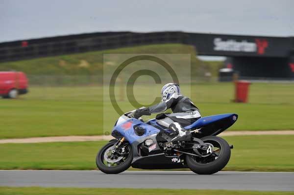 Motorcycle action photographs;Ty croes;anglesey;anglesey photographs;event digital images;eventdigitalimages;no limits trackday;peter wileman photography;trac mon;trackday;trackday digital images;trackday photos